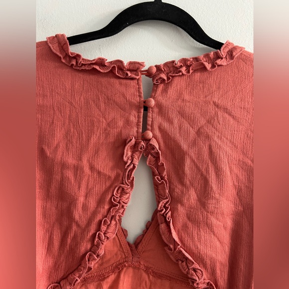 By together ruffle tiered open back dress - Picture 8 of 9